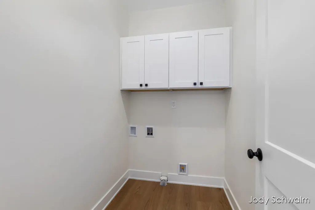 748 Noble Drive Belding City MI 48809