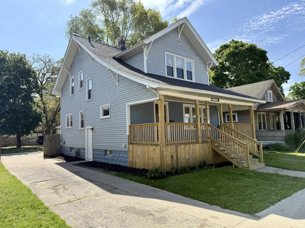 1552 Hoyt Street Muskegon City MI 49442