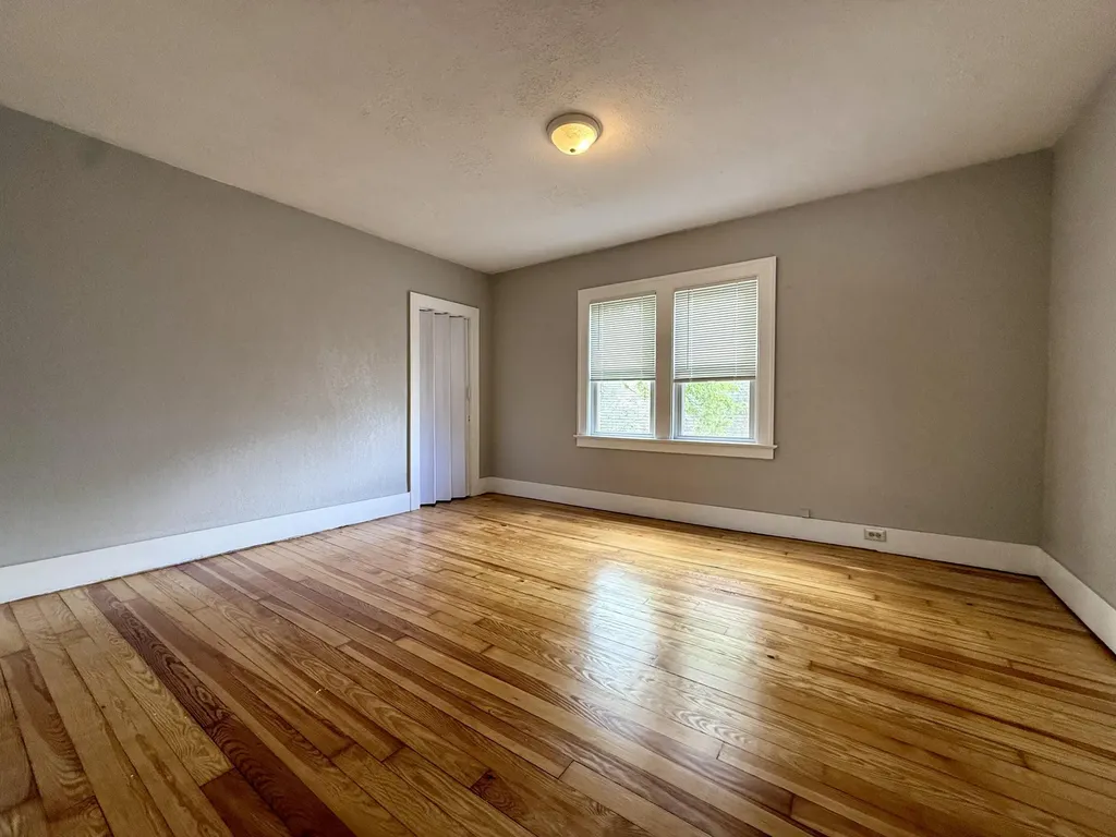 1552 Hoyt Street Muskegon City MI 49442