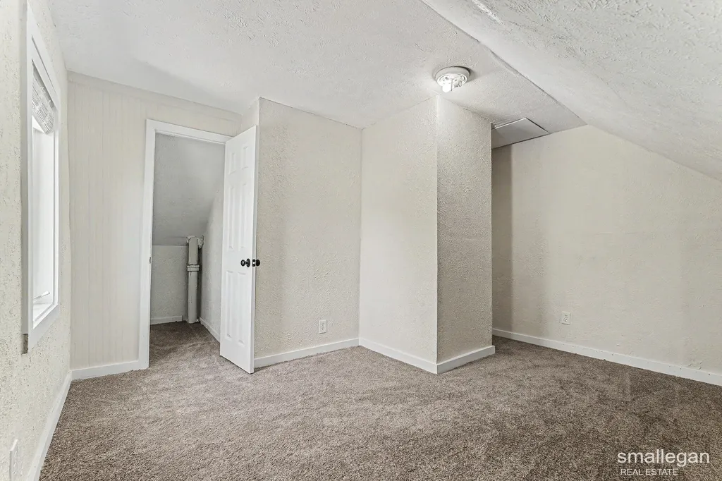 1316 Sanford Street Muskegon City MI 49441