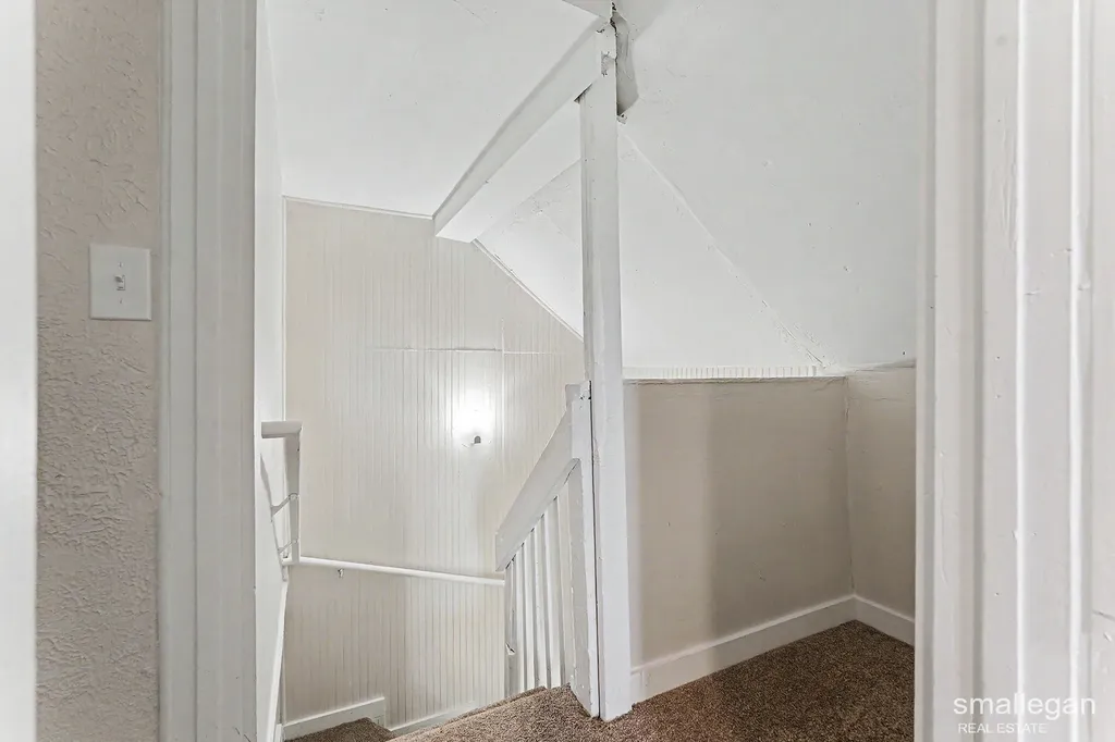 1316 Sanford Street Muskegon City MI 49441