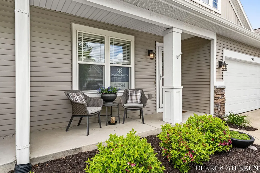 2983 Raspberry Lane Holland Charter Township MI 49424