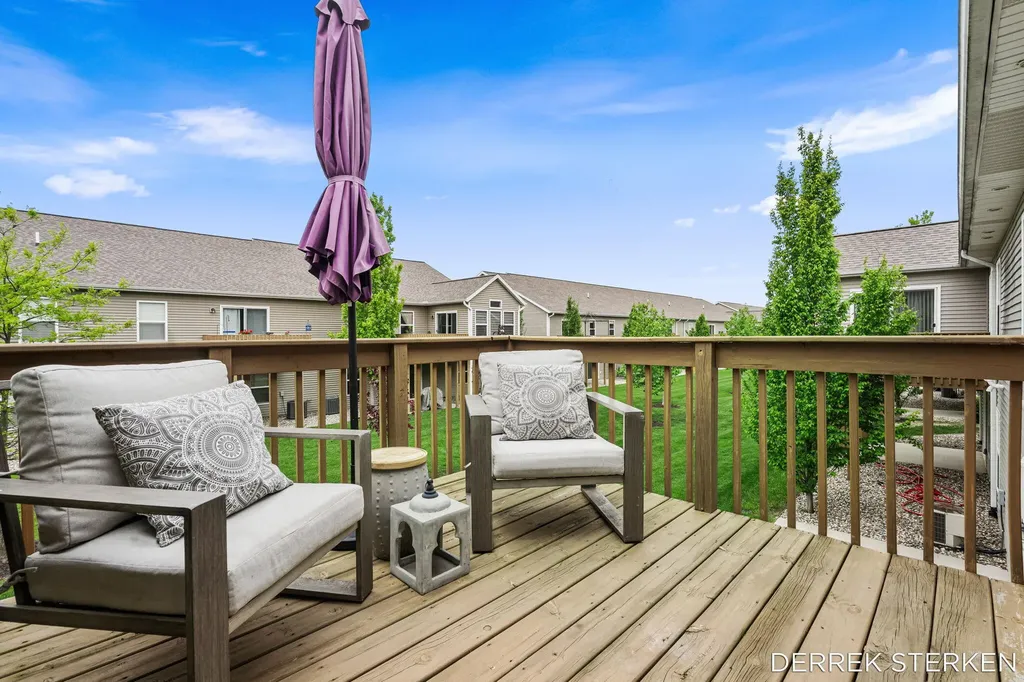 2983 Raspberry Lane Holland Charter Township MI 49424
