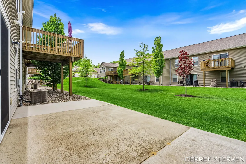 2983 Raspberry Lane Holland Charter Township MI 49424
