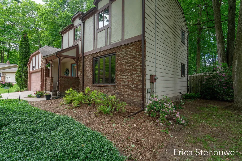 8659 Ridgecrest Court SW Byron Township MI 49315