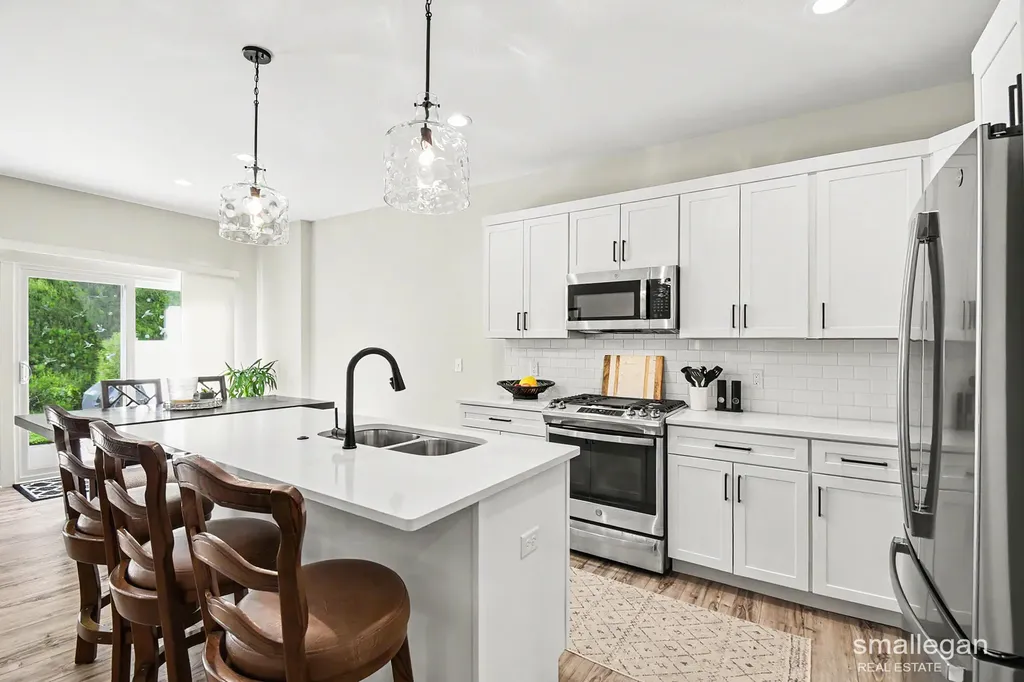 1018 Castlebay Way Georgetown Charter Township MI 49426