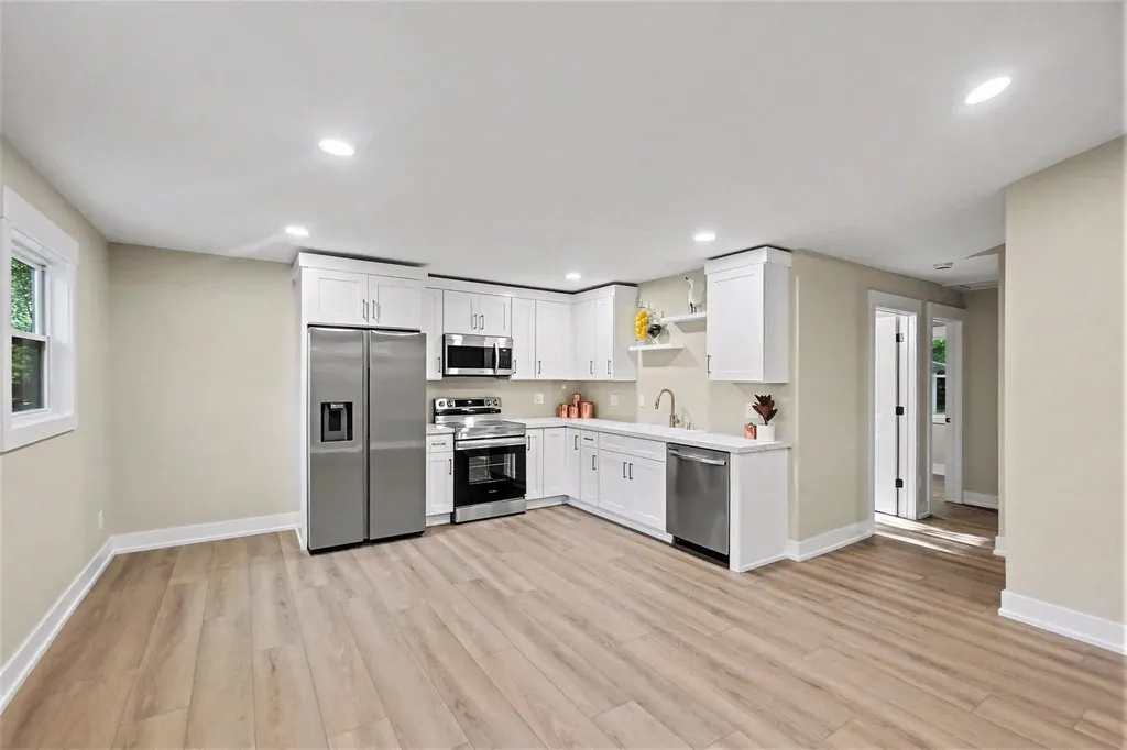 9751 W Silver Lake Road Golden Township MI 49436