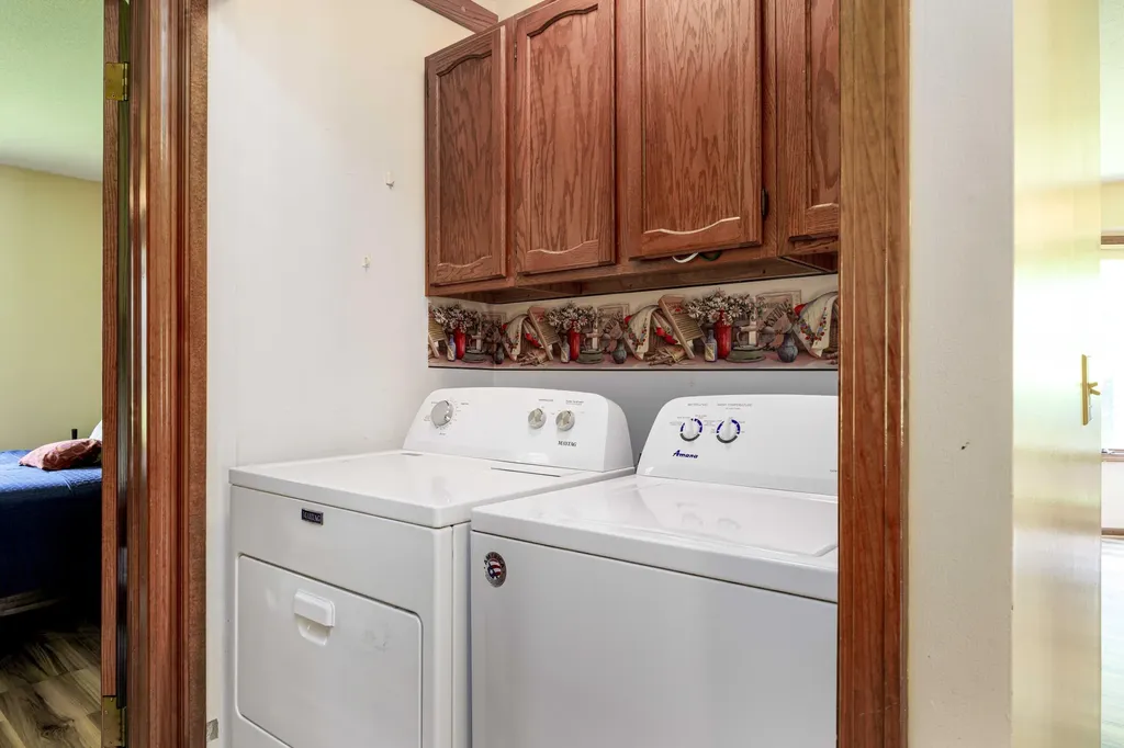 11279 Whispering Creek Drive Allendale Charter Township MI 49401