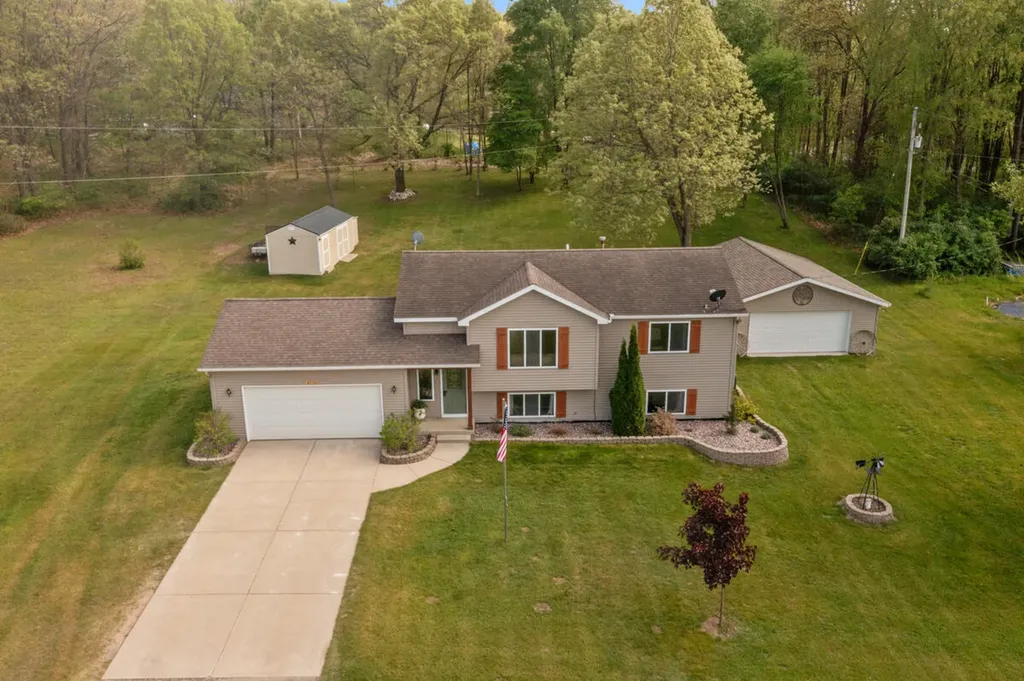 4710 Flat River Trail Otisco Township MI 48809
