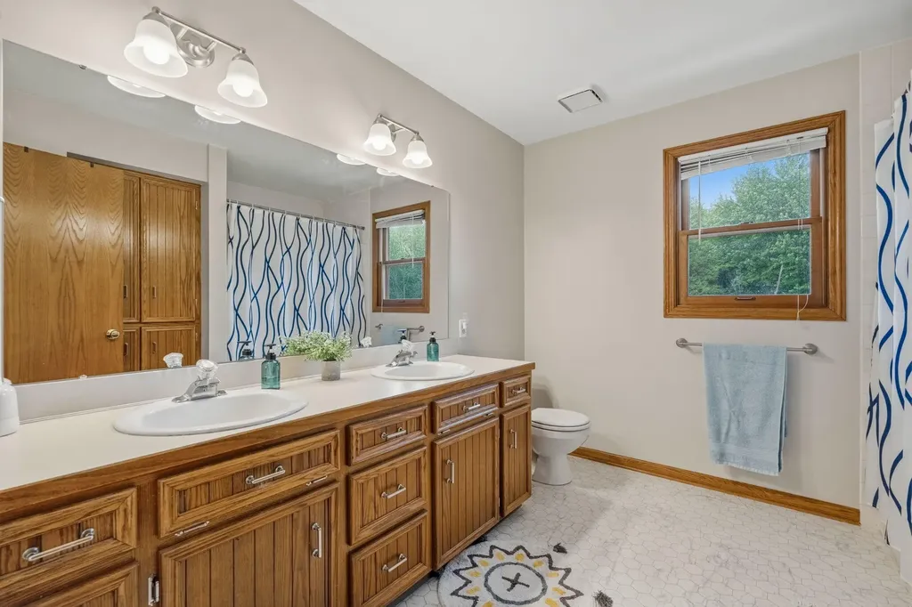 2331 Pheasant Avenue NW Walker City MI 49534