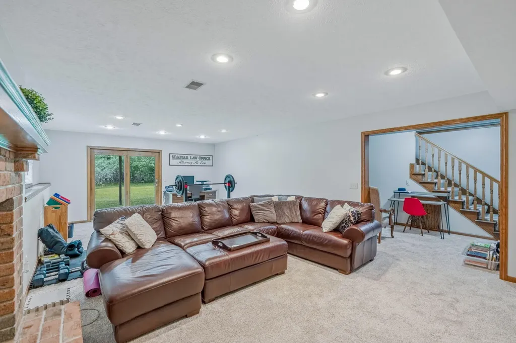 2331 Pheasant Avenue NW Walker City MI 49534