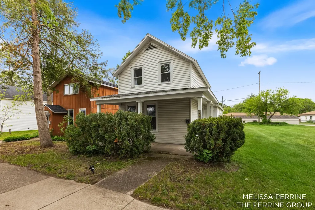 117 2nd Avenue Big Rapids City MI 49307