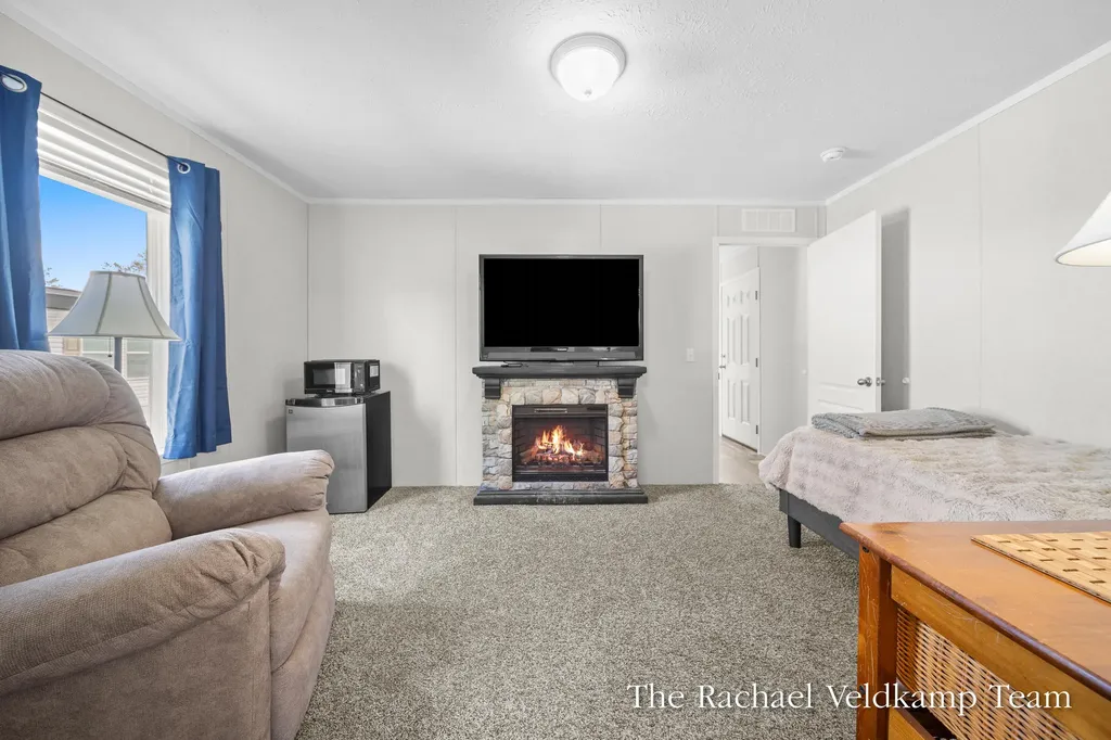 6925 Vinewood Avenue NE Plainfield Charter Township MI 49306
