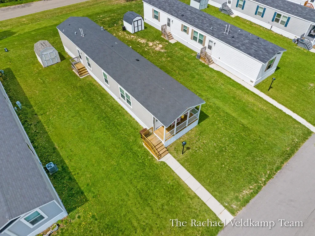 6925 Vinewood Avenue NE Plainfield Charter Township MI 49306