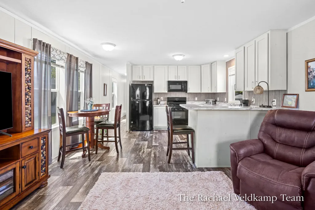 6925 Vinewood Avenue NE Plainfield Charter Township MI 49306