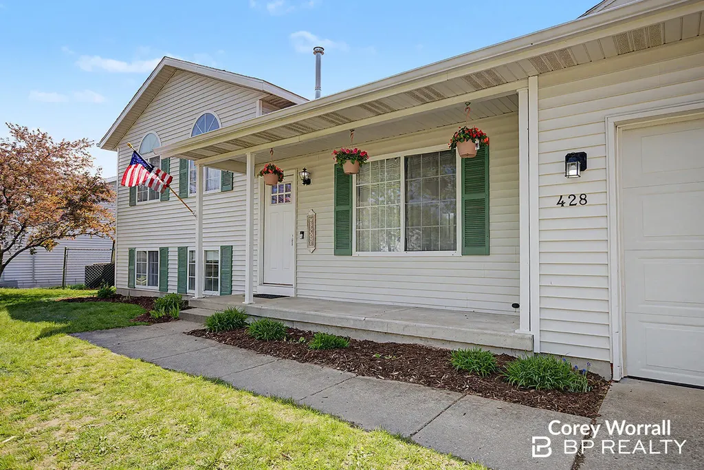 428 Sunbrook Street SE Gaines Charter Township MI 49508