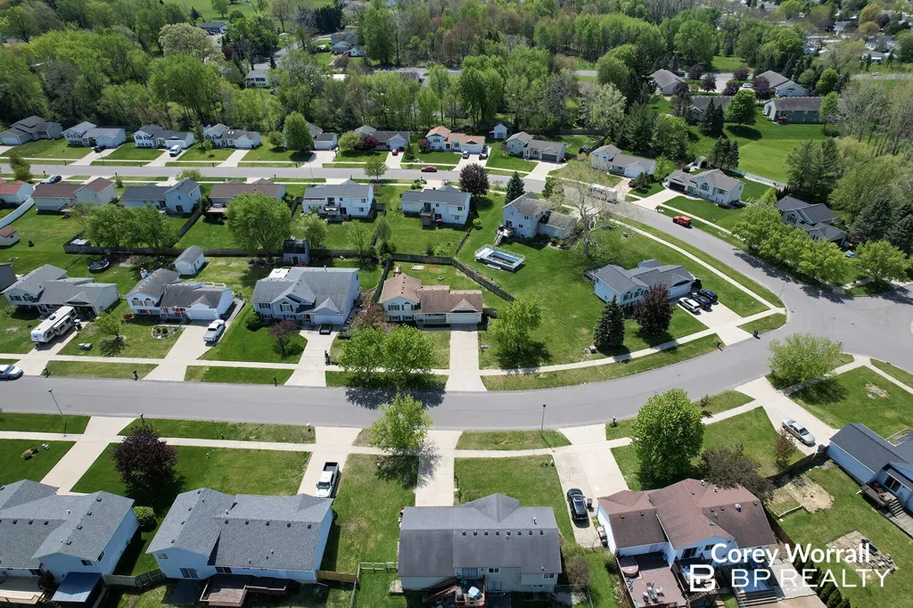 428 Sunbrook Street SE Gaines Charter Township MI 49508
