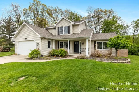 5196 S Oakvale Court SW Wyoming City MI 49519
