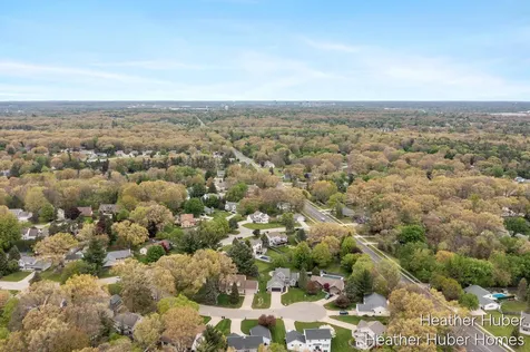 5196 S Oakvale Court SW Wyoming City MI 49519