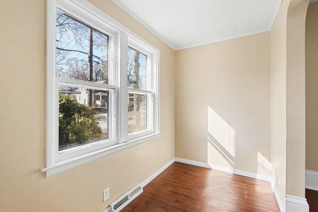 892 W Forest Avenue Muskegon City MI 49441
