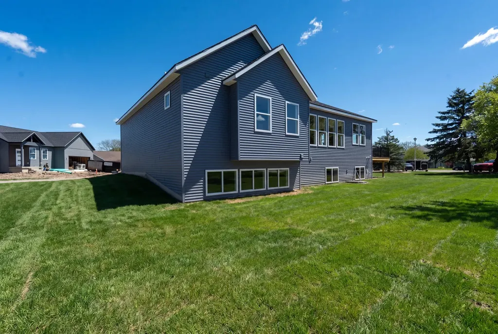 243 W Gardner Street Sparta Village MI 49345