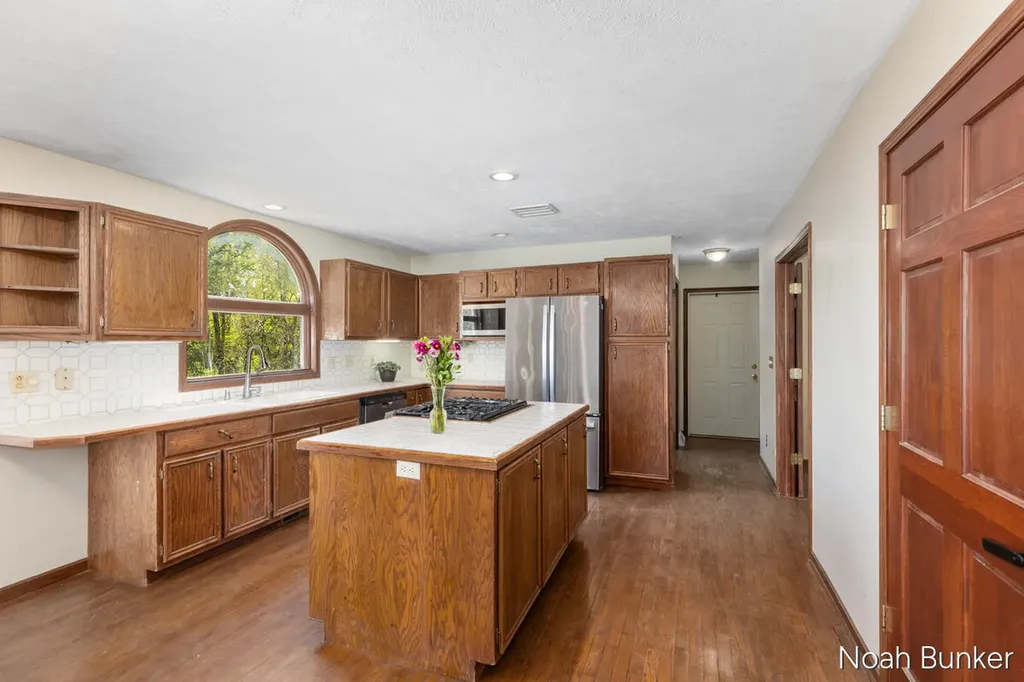 4689 8th Street Leighton Township MI 49316