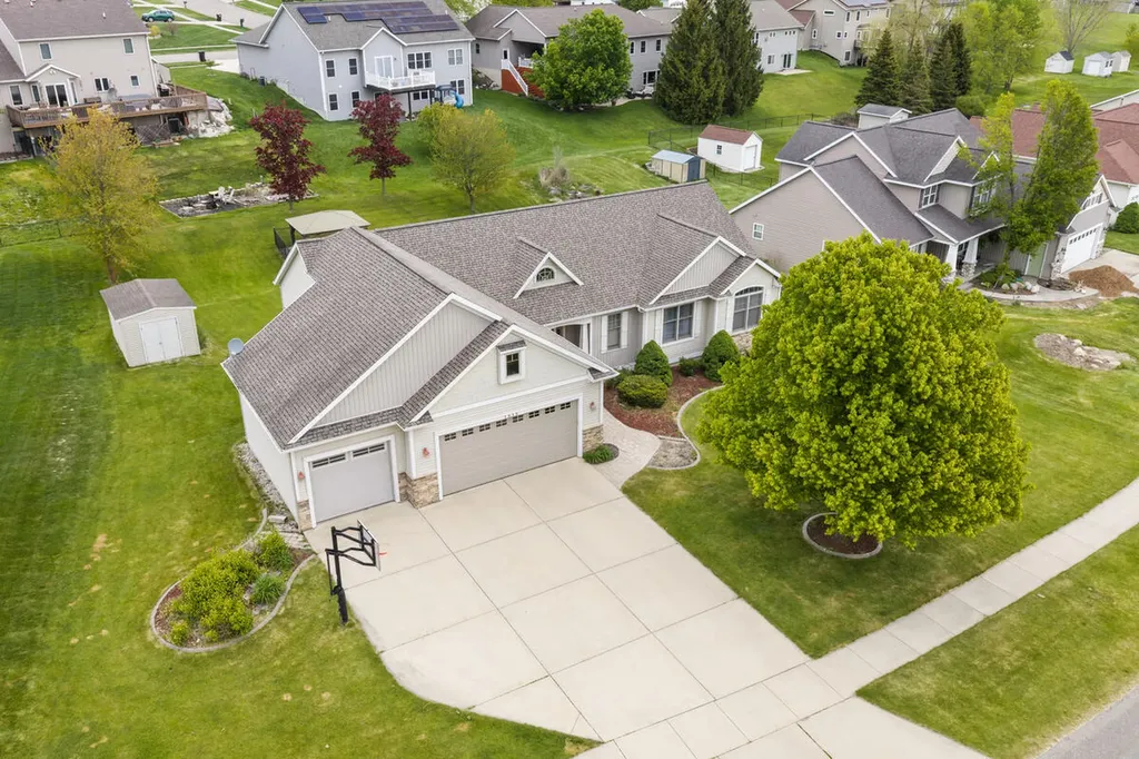 1815 Planters Row Drive SW Byron Township MI 49315