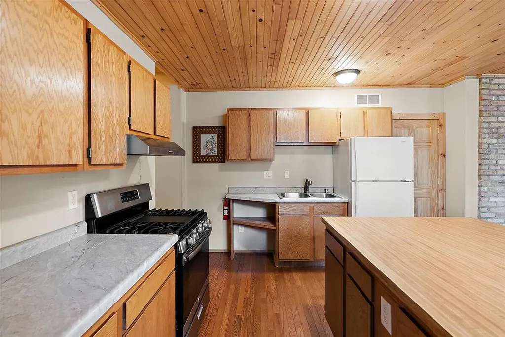 926 Osborne Street Kalamazoo City MI 49001