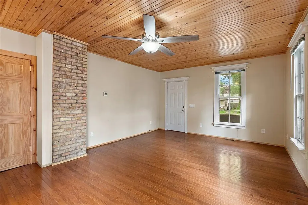 926 Osborne Street Kalamazoo City MI 49001