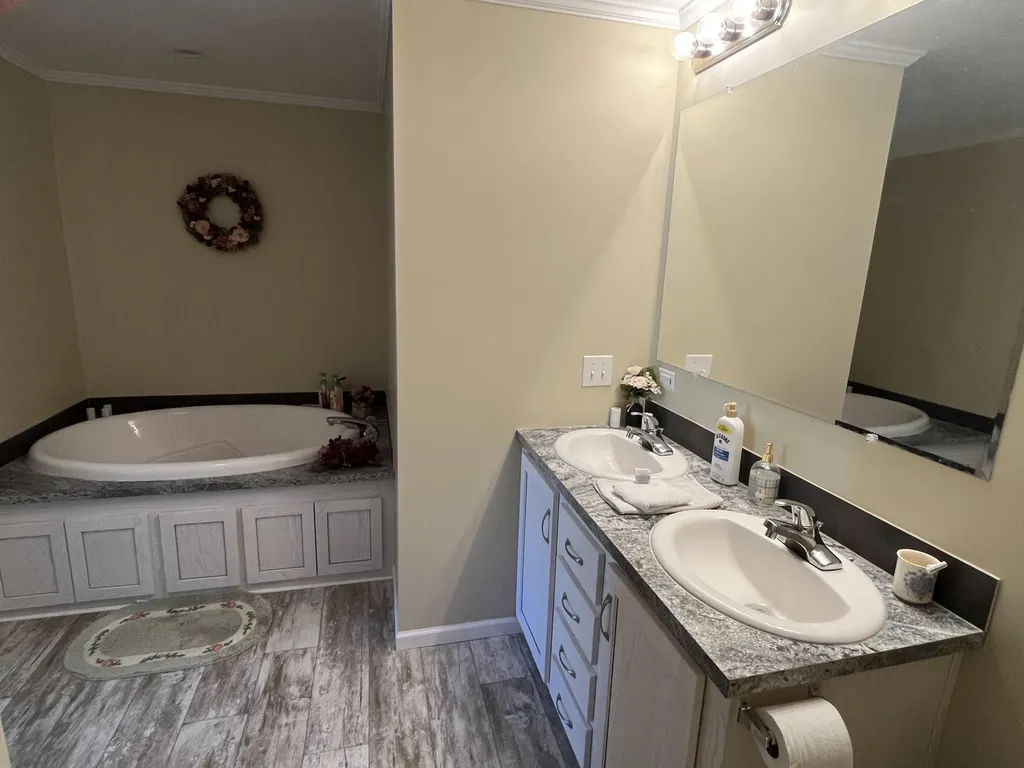 5300 Sparrow Drive NE Plainfield Charter Township MI 49306