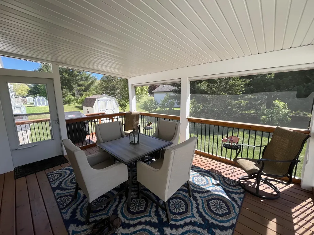 5300 Sparrow Drive NE Plainfield Charter Township MI 49306