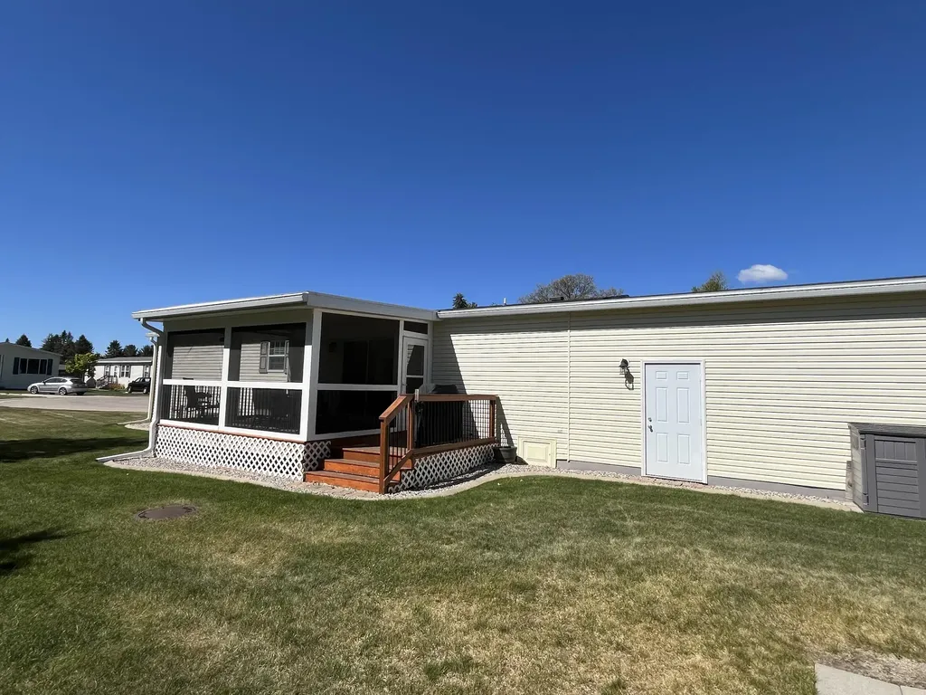 5300 Sparrow Drive NE Plainfield Charter Township MI 49306