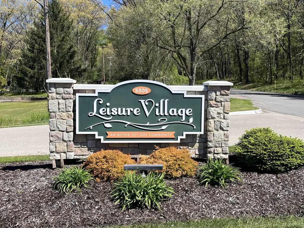 5300 Sparrow Drive NE Plainfield Charter Township MI 49306