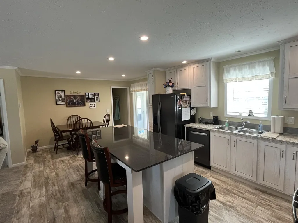 5300 Sparrow Drive NE Plainfield Charter Township MI 49306