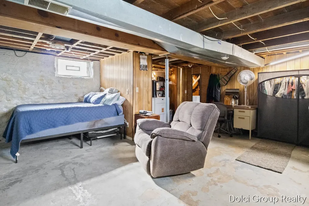20690 Coolidge Road Green Charter Township MI 49307
