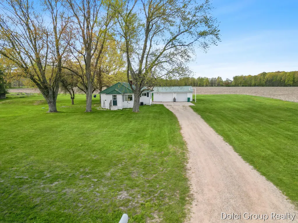 20690 Coolidge Road Green Charter Township MI 49307
