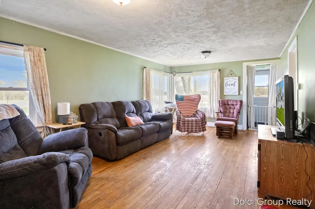 20690 Coolidge Road Green Charter Township MI 49307