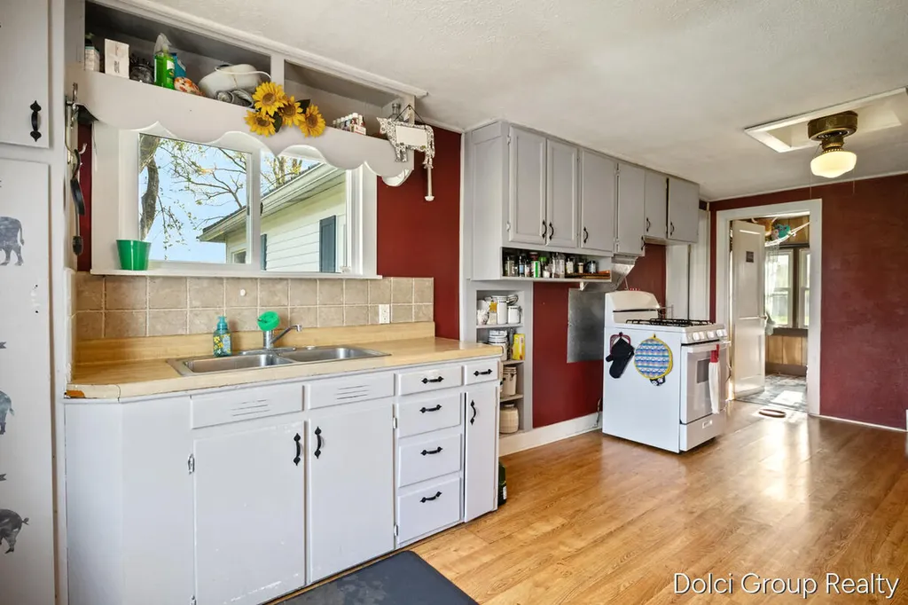 20690 Coolidge Road Green Charter Township MI 49307