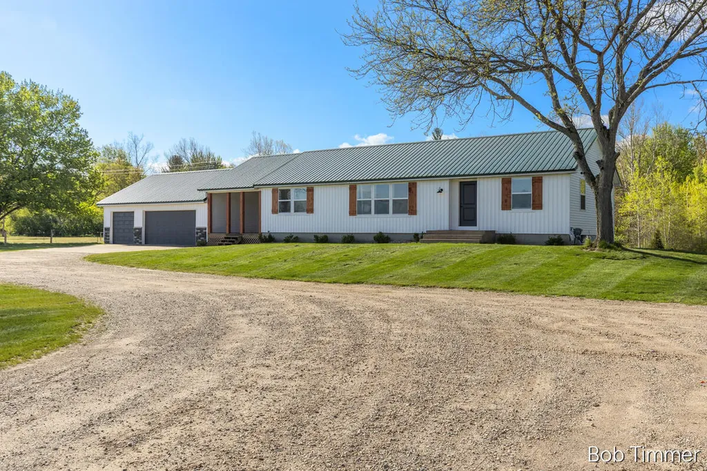 2812 142nd Avenue Salem Township MI 49323
