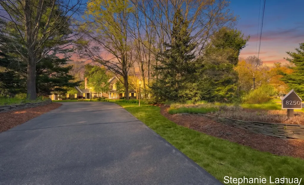 8250 Rum Creek Trail NE Cannon Township MI 49341