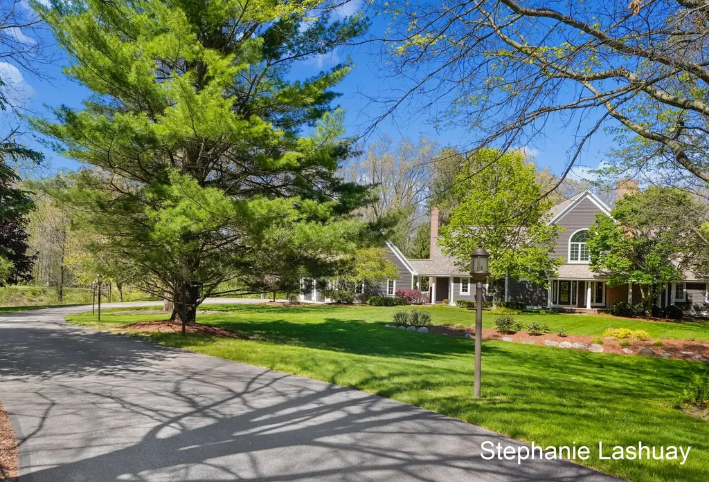 8250 Rum Creek Trail NE Cannon Township MI 49341