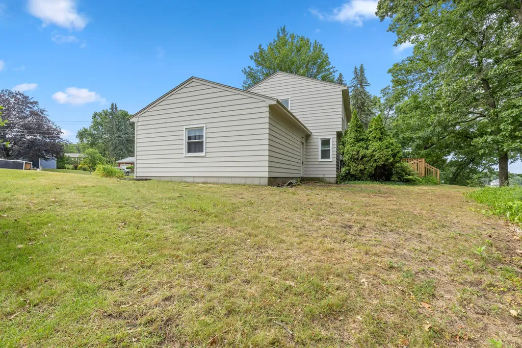 2647 Manitoba Court NE Plainfield Charter Township MI 49525
