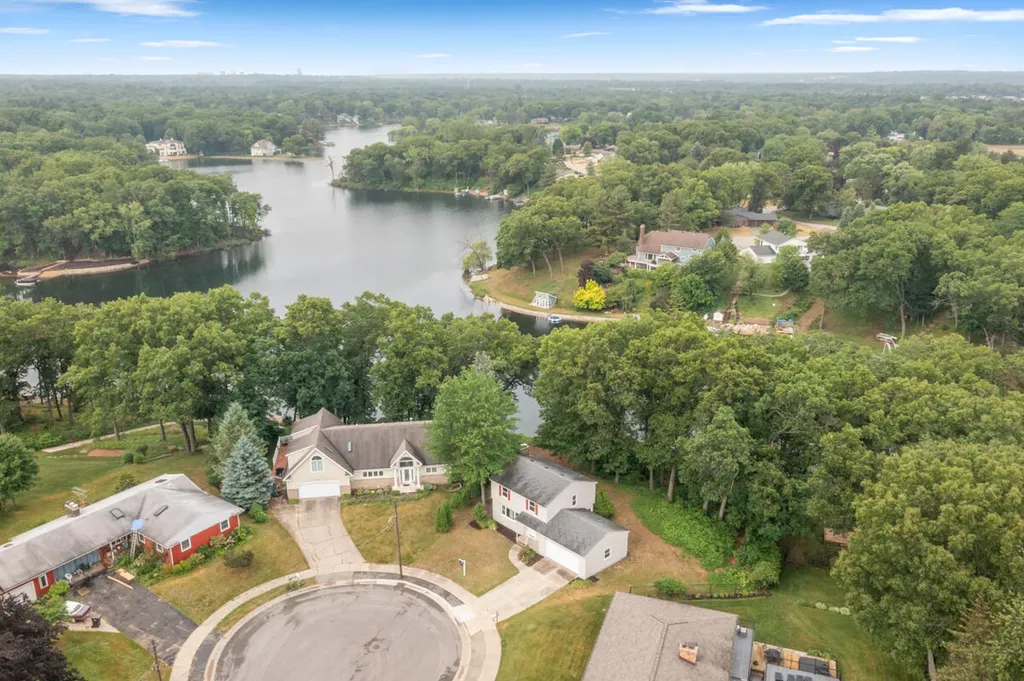 2647 Manitoba Court NE Plainfield Charter Township MI 49525