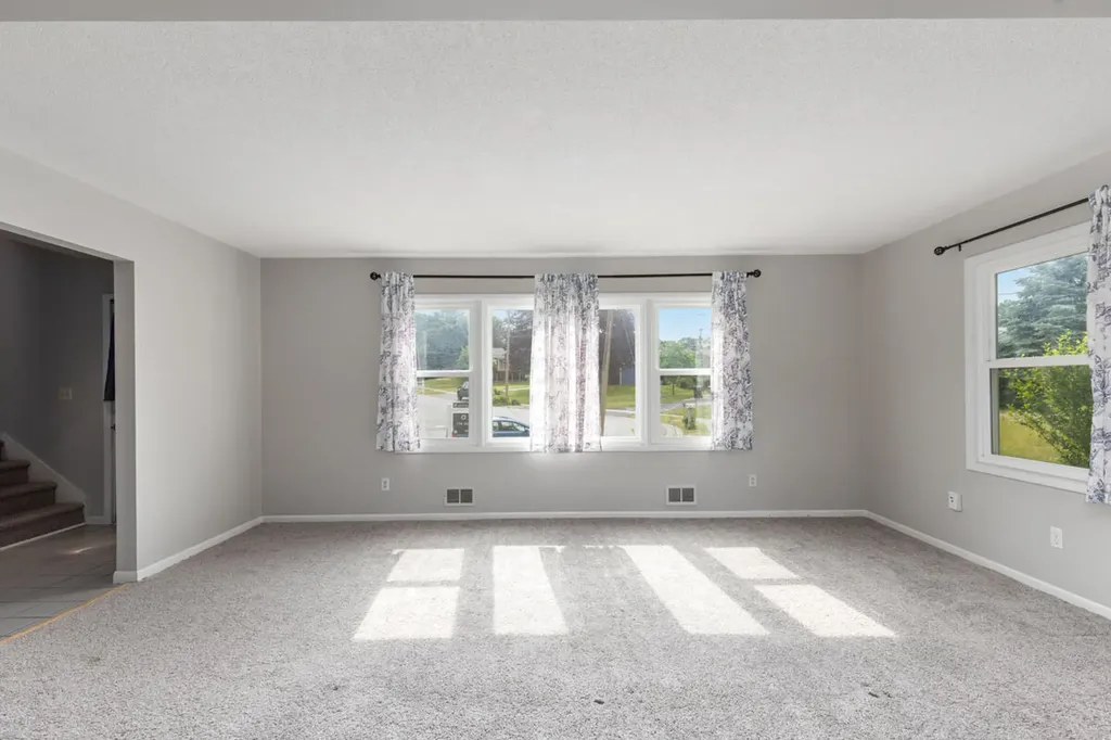2647 Manitoba Court NE Plainfield Charter Township MI 49525