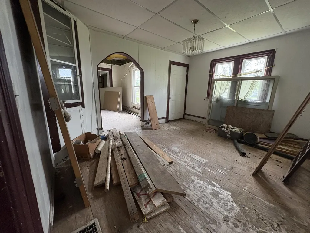 1053 Sheldon Avenue SE Grand Rapids City MI 49507