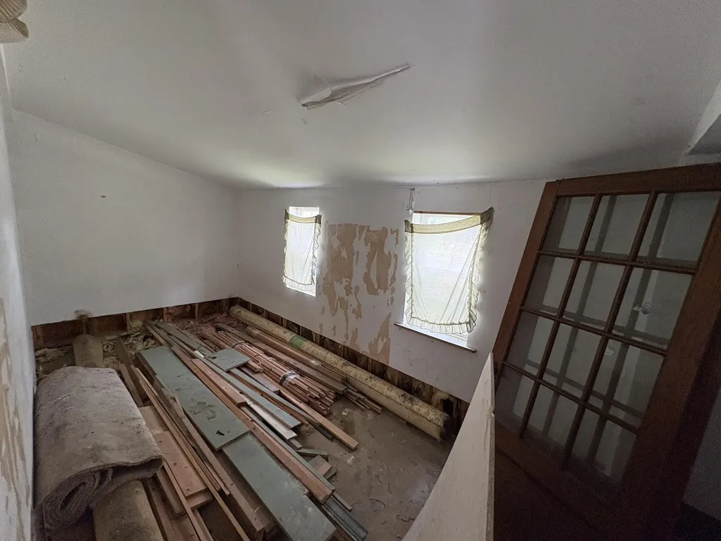 1053 Sheldon Avenue SE Grand Rapids City MI 49507