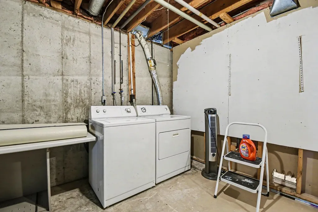 2670 Thorn Creek Street SE Kentwood City MI 49508