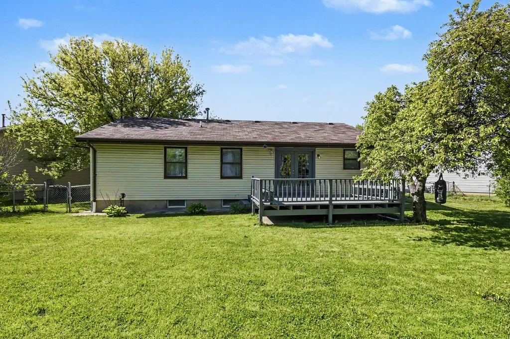 2670 Thorn Creek Street SE Kentwood City MI 49508
