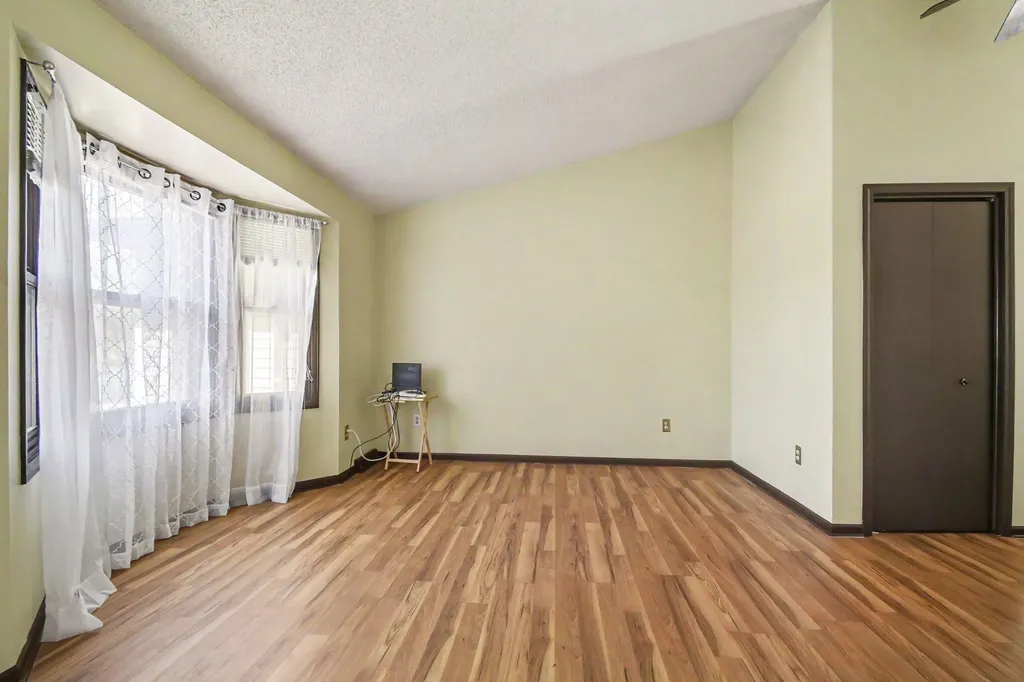 2670 Thorn Creek Street SE Kentwood City MI 49508