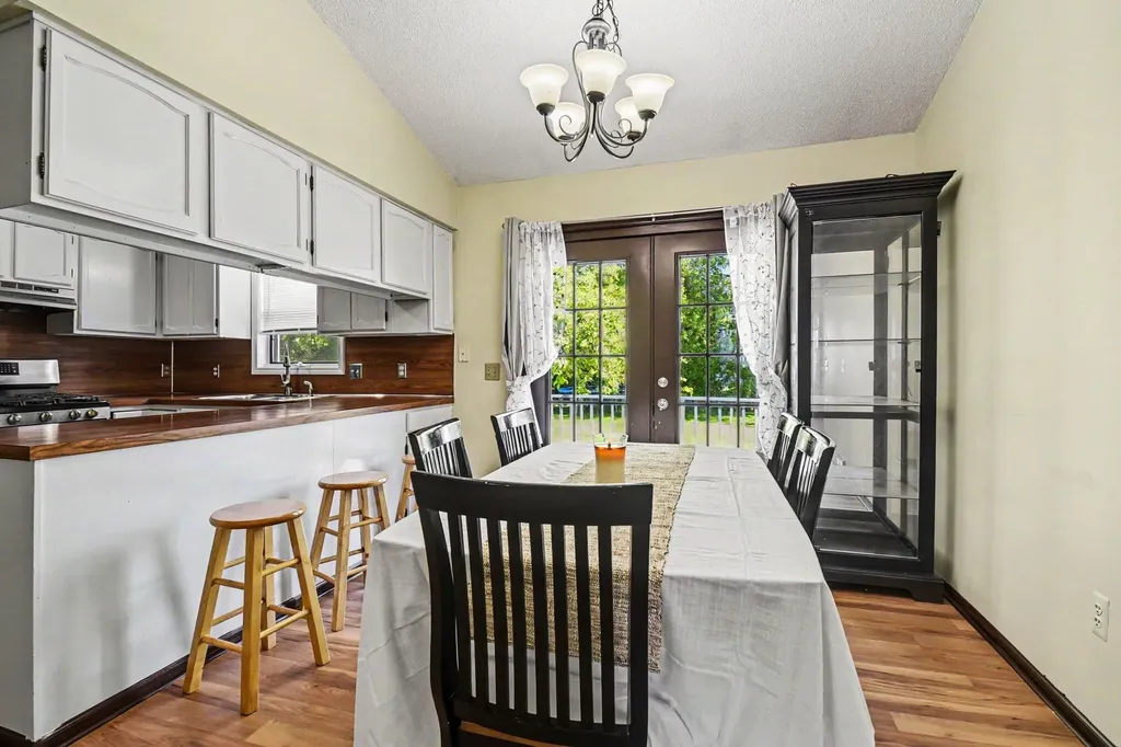 2670 Thorn Creek Street SE Kentwood City MI 49508